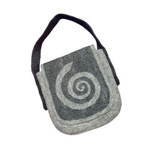 Rahmentrommel-Tasche Filz hellgrau-rauchgrau, 49 cm kaufen München, buy hand made felt bag for 18,5